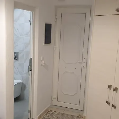 La Playa Location Close To The & Center Апартаменты Платис Ялос